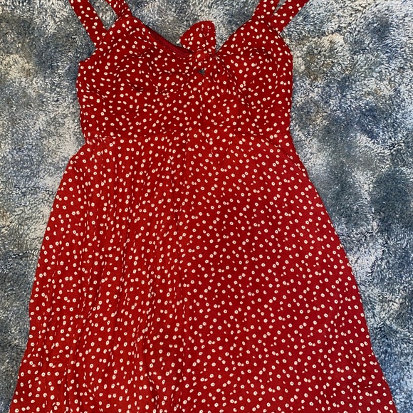 Red Polka dot tie dress - Picture 4 of 4
